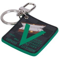 New in Box Louis Vuitton Green Valise Bag Charm Keychain