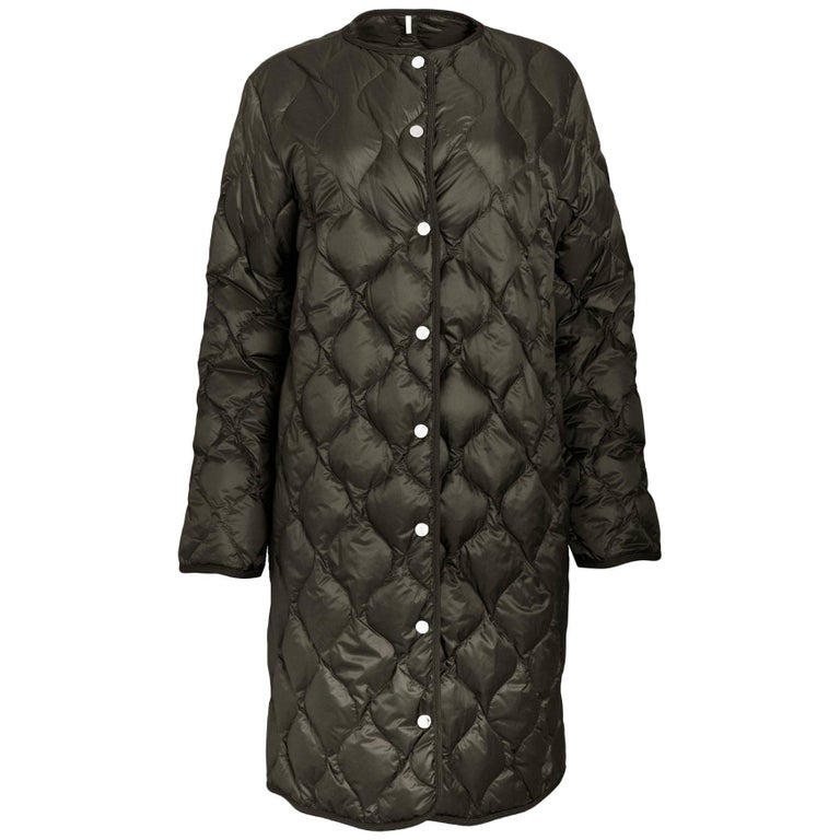 Moncler Olive Green Quilted Aucuba Puffer Coat sz US 4 For Sale at