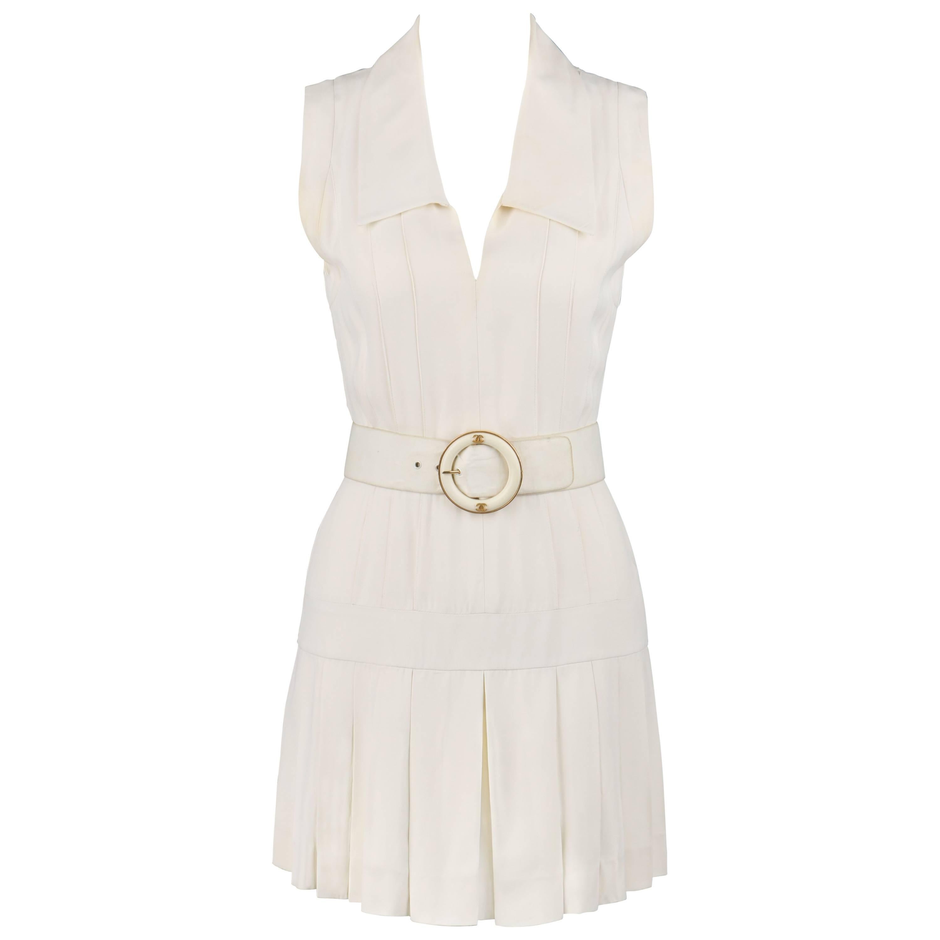 CHANEL Boutique c.1980s White Silk Pleated Drop Waist Shift Dress Signature Belt