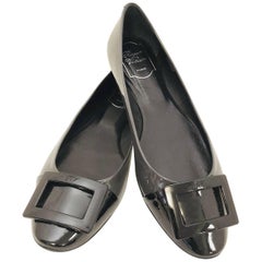 Refined Roger Vivier Grey & Black Belle de Nuit Ballet Flats