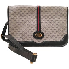 Vintage Gucci Canvas & Leather "GG" Logo Hand Bag