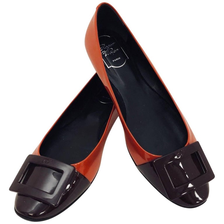 roger vivier satin flats
