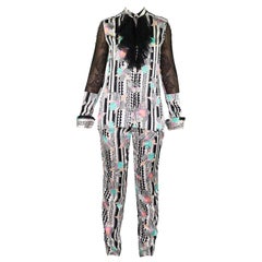 NEW VERSACE PRINTED SILK and LACE PANT SUIT 