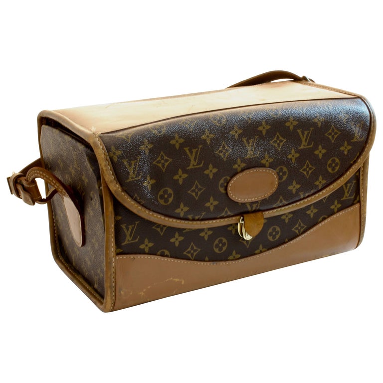 LOUIS VUITTON Monogram Canvas Cosmetic Vanity Travel Trunk Case For Sale at  1stDibs