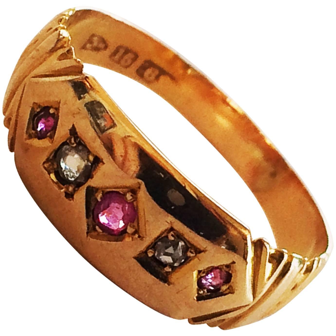 Art Deco ring in 15ct gold set with diamonds and rubies