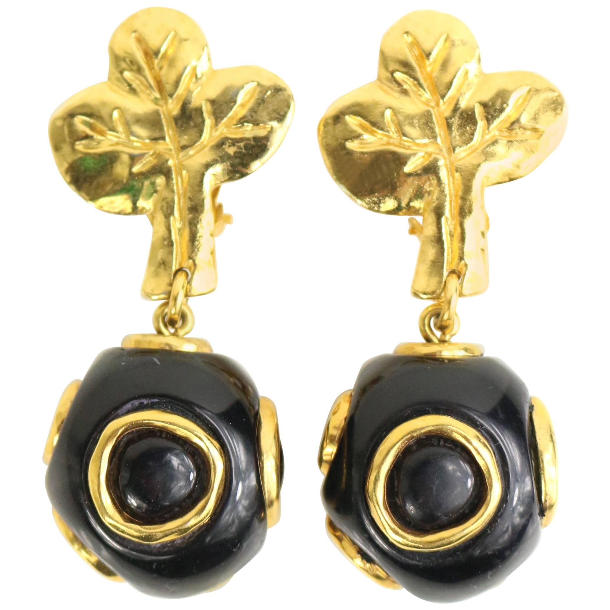 Christian Lacroix Black and Gold-Toned Hardware Clover Clip On Earrings  For Sale