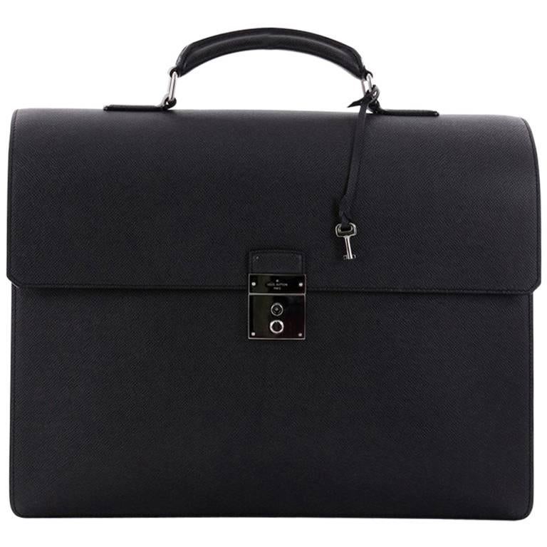 Louis Vuitton Neo Robusto 3 Briefcase Taiga Leather at 1stDibs