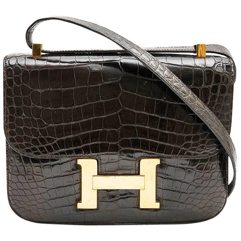 Hermes Vintage Constance Bag in Brown Chocolate Crocodile Leather For Sale