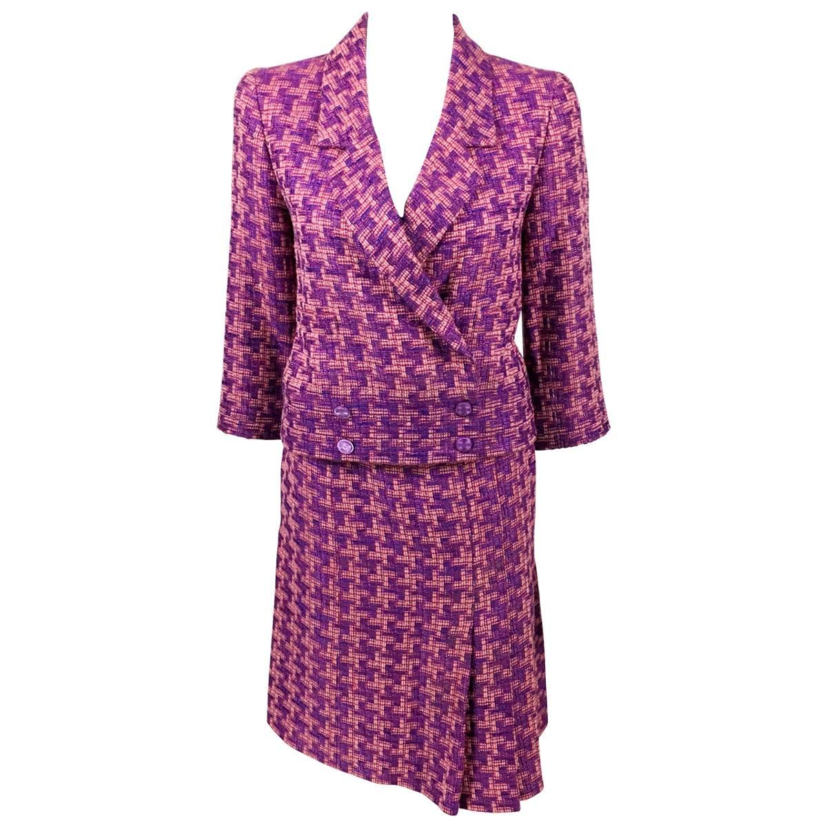 2001 Chanel Pink and Purple Wool Bouclé Skirt Suit For Sale