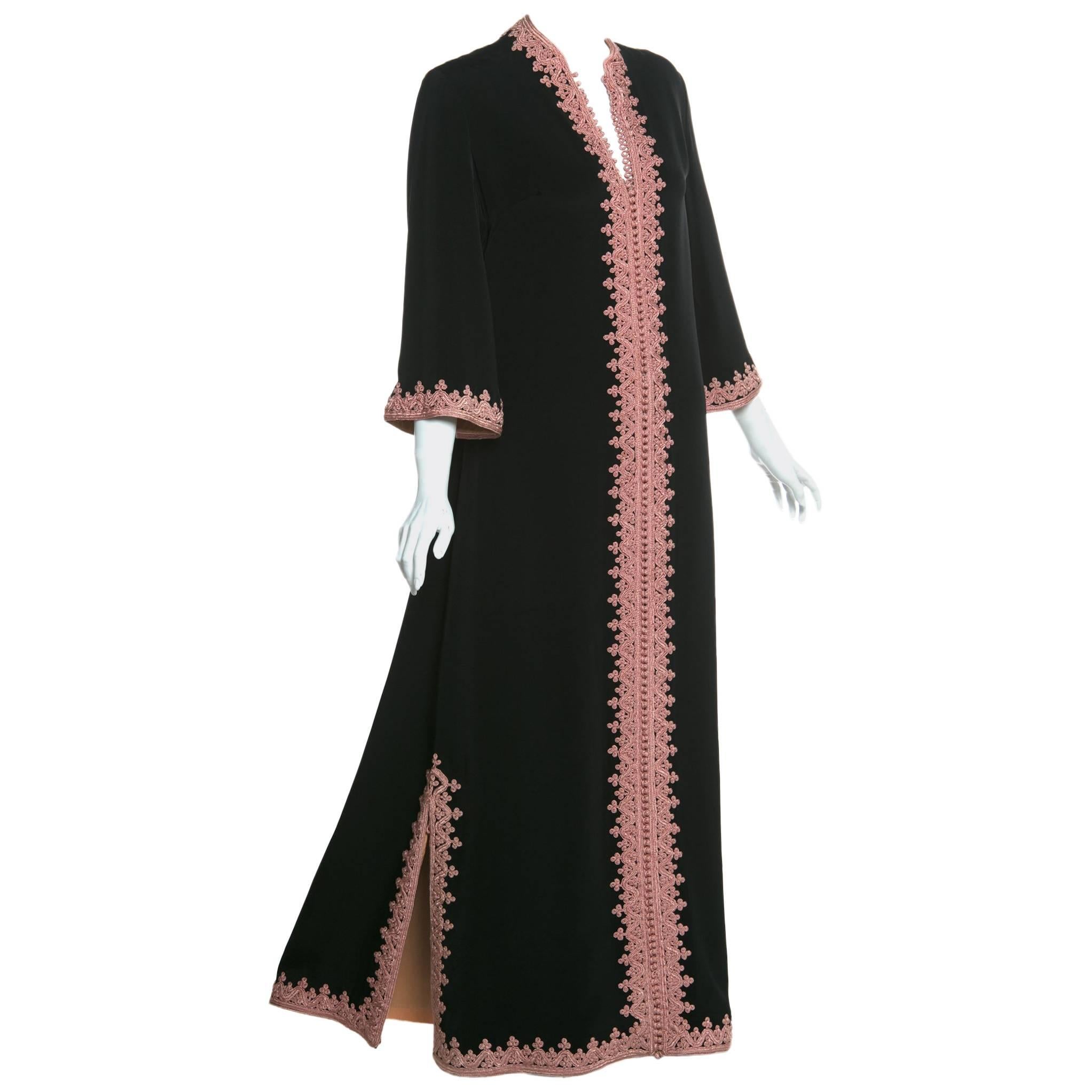 1970s Vintage  'De Velasco Boutique, Tanger’ Black Silk Pink Embroidered Caftan For Sale