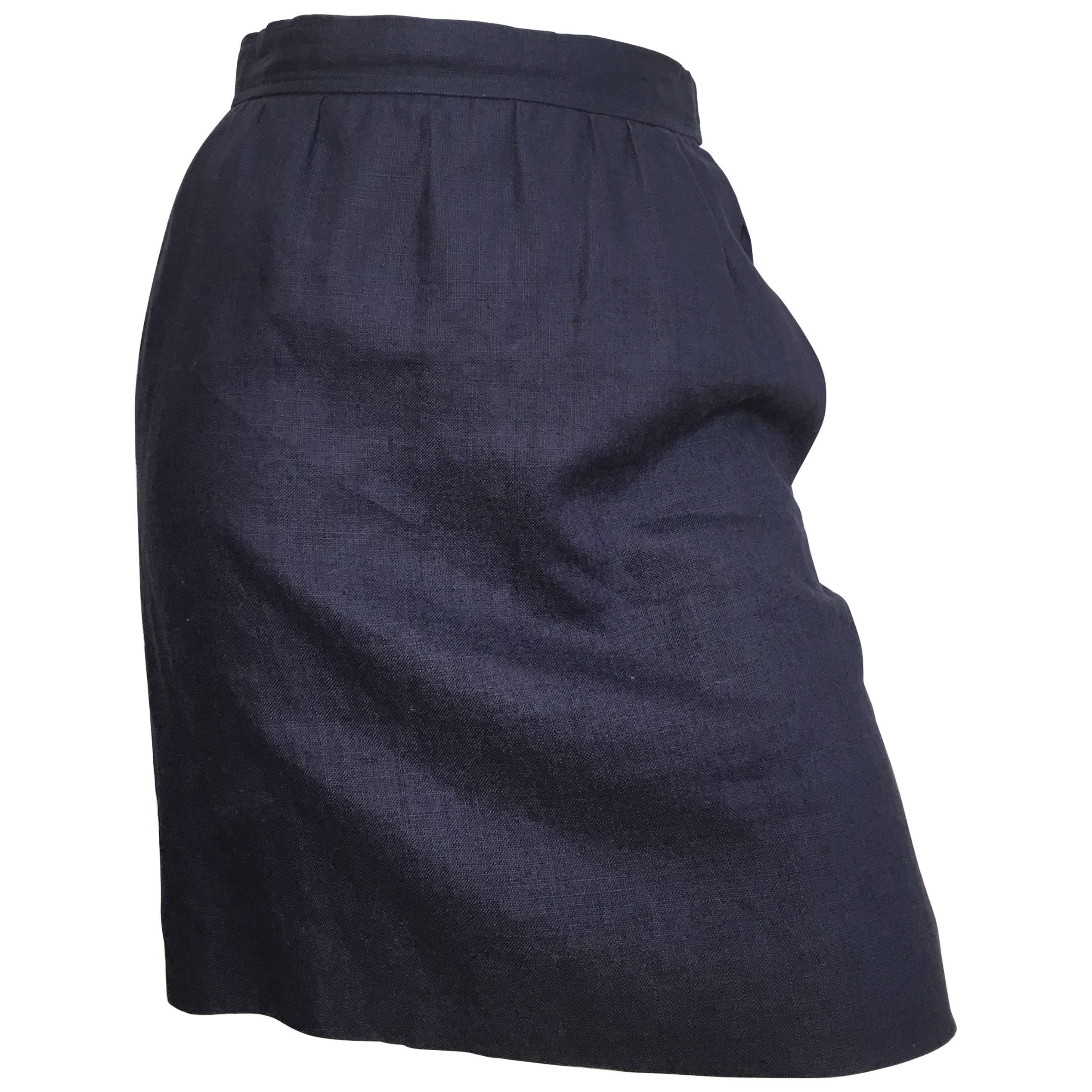 Saint Laurent Rive Gauche 1980s Navy Linen Pencil Skirt with Pockets Size 4. For Sale
