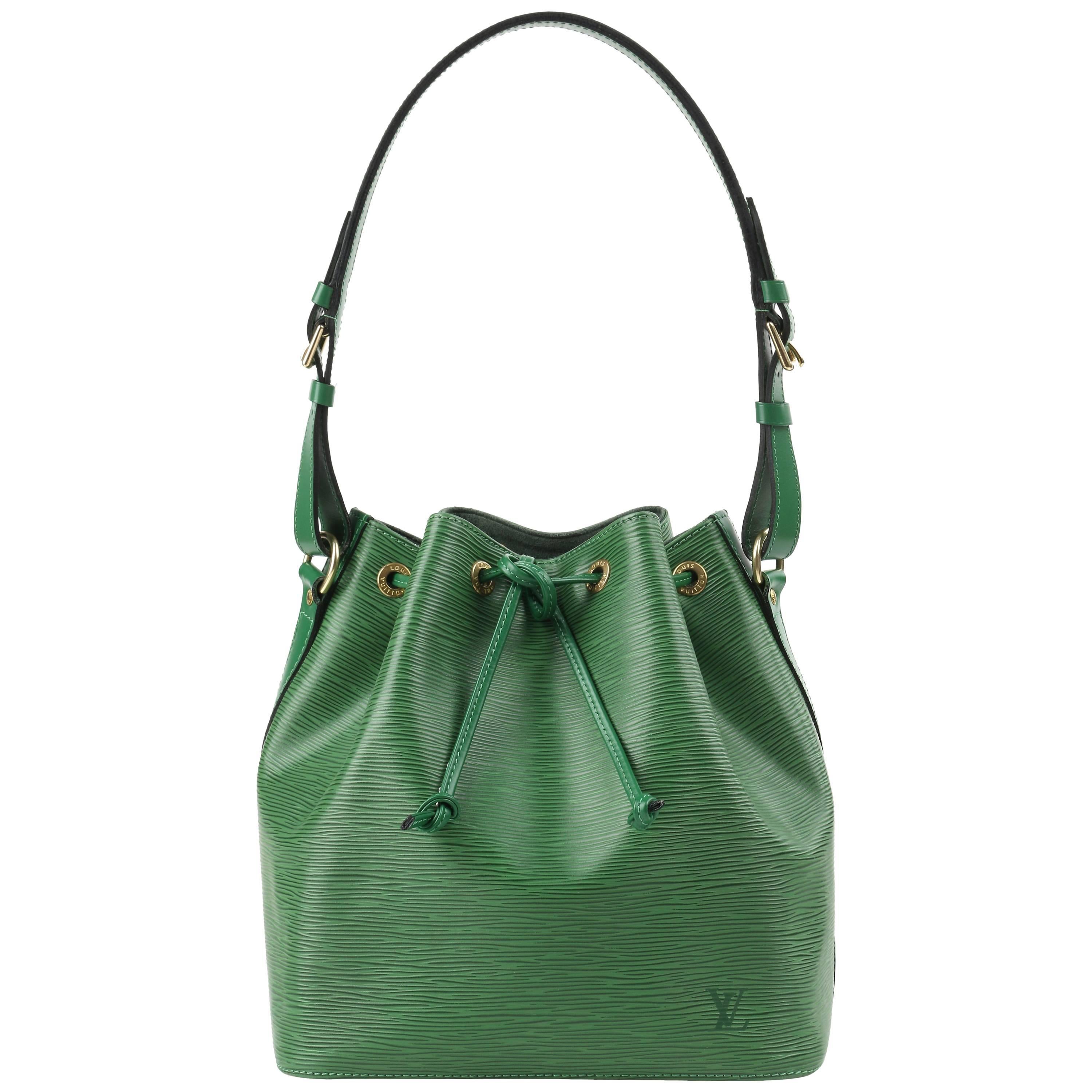LOUIS VUITTON c.1997 "Petit Noe" Green Epi Leather Drawstring Shoulder Bag Purse