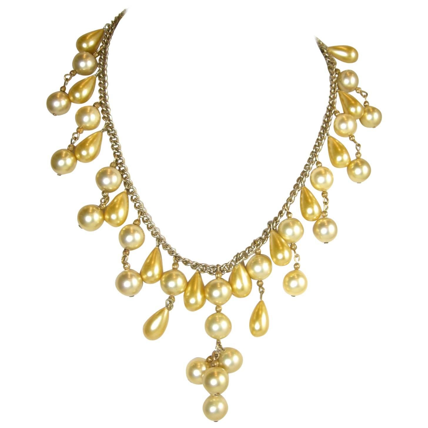 Vintage 1930s Faux Golden Pearl Bib Necklace For Sale