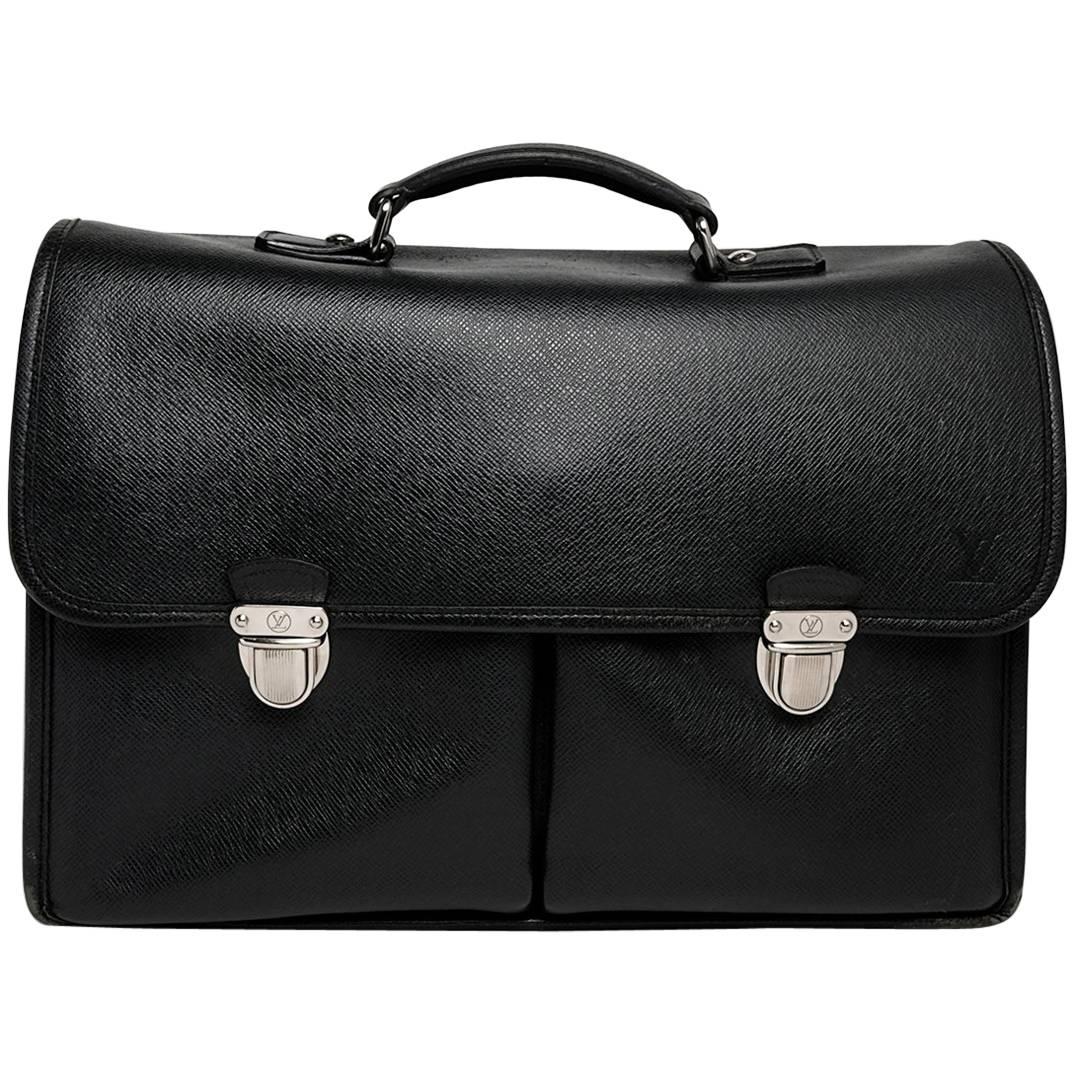 Louis Vuitton 2008 Briefcase in Black Epi Leather With Silver Hardware