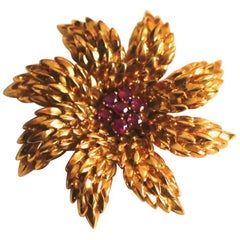 50s Jean Schlumberger Tiffany & Co. 18K Gold Starfish Flower Brooch 