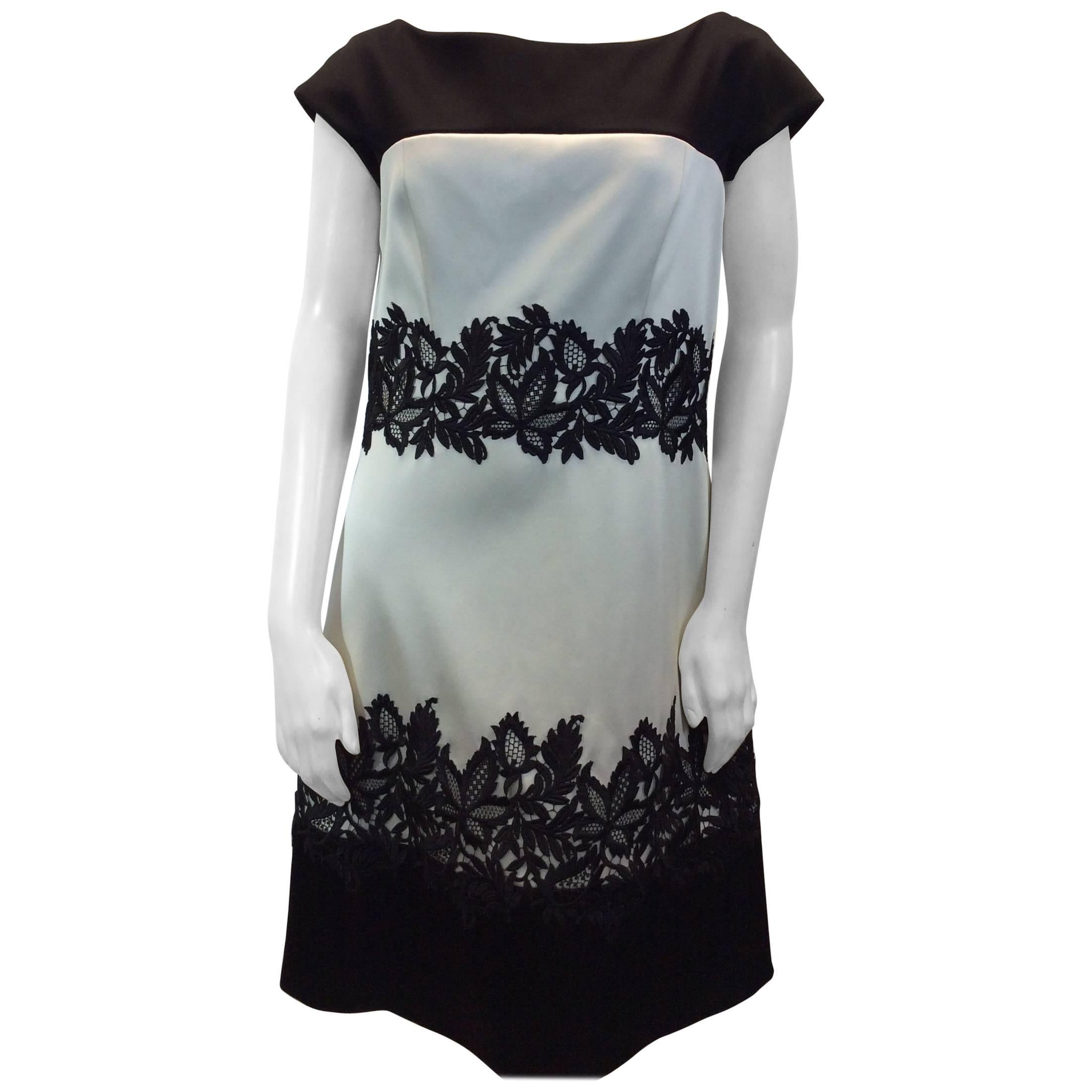 J. Mendel White and Black Lace Dress For Sale