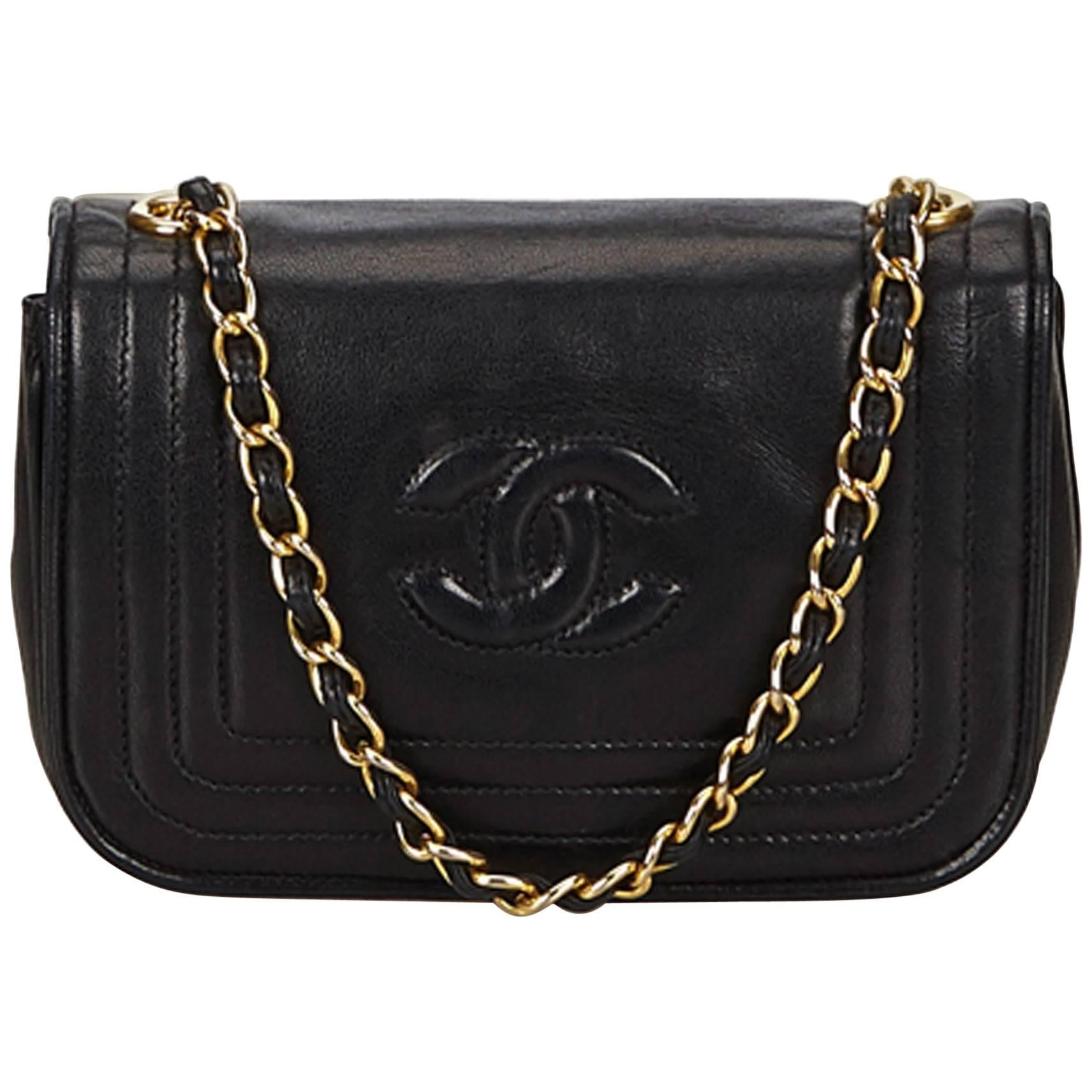 Chanel Black Lambskin Straight Stitch Details with "CC" Flap Gold Chain Bag 