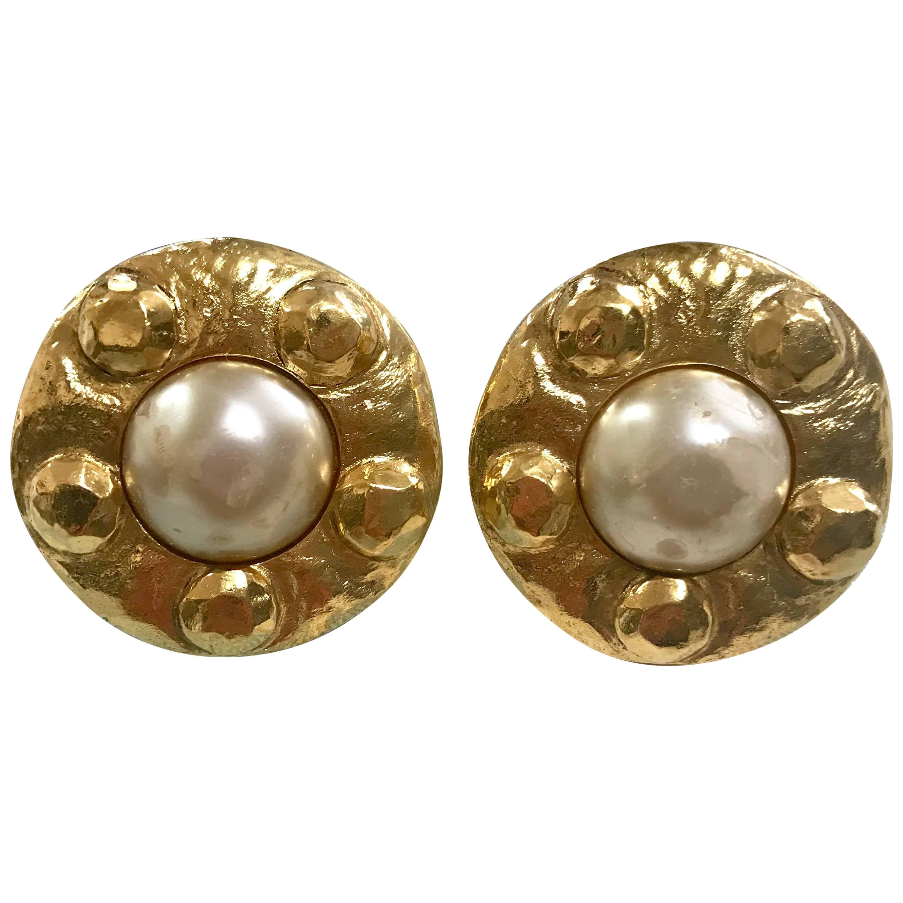 Chanel Vintage large round gold tone earrings with faux pearl  For Sale