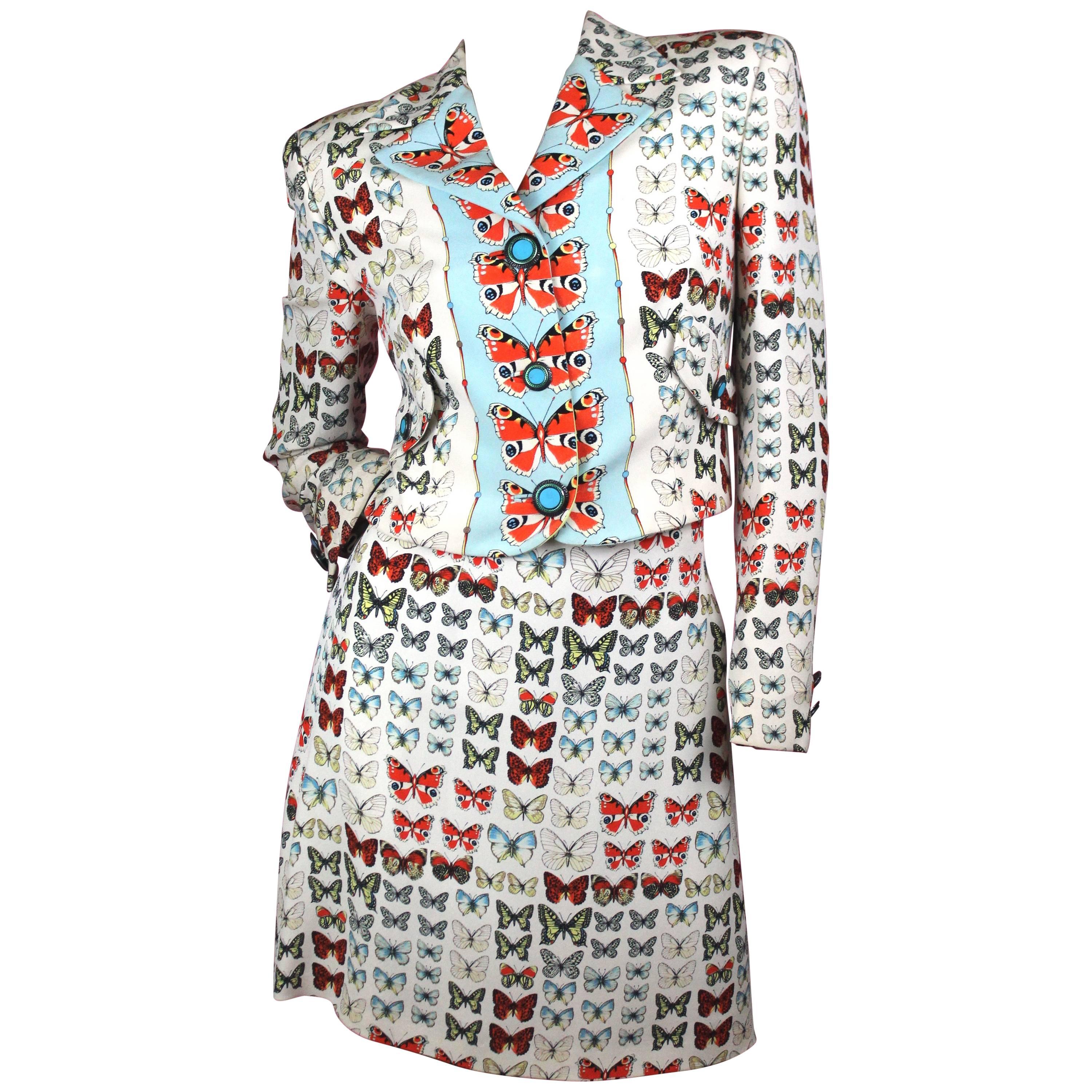Gianni Versace Spring Summer 1995 Butterfly Print Skirt Suit Size IT 42 / US 6 For Sale