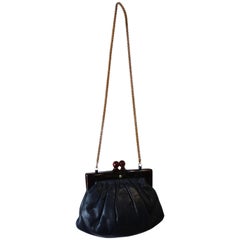 Retro 1980s Chanel Kiss-Lock Gathered Leather Bag 