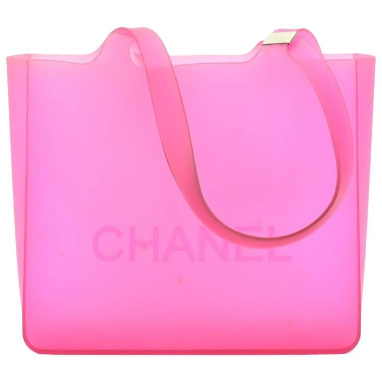 Chanel Pink Jelly Rubber Shoulder Tote Bag at 1stDibs  chanel jelly bag,  chanel jelly tote, chanel rubber bag