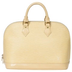 Louis Vuitton Alma PM in white epi leather