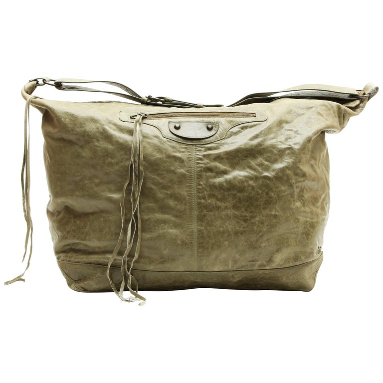 BALENCIAGA Weekender Bag in Green Aged Leather at 1stDibs | balenciaga  weekend bag, balenciaga overnight bag, weekender balenciaga