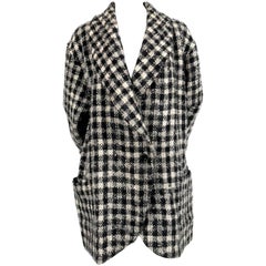 1980's EMANUEL UNGARO PARALLELE houndstooth mohair coat with paisley lining