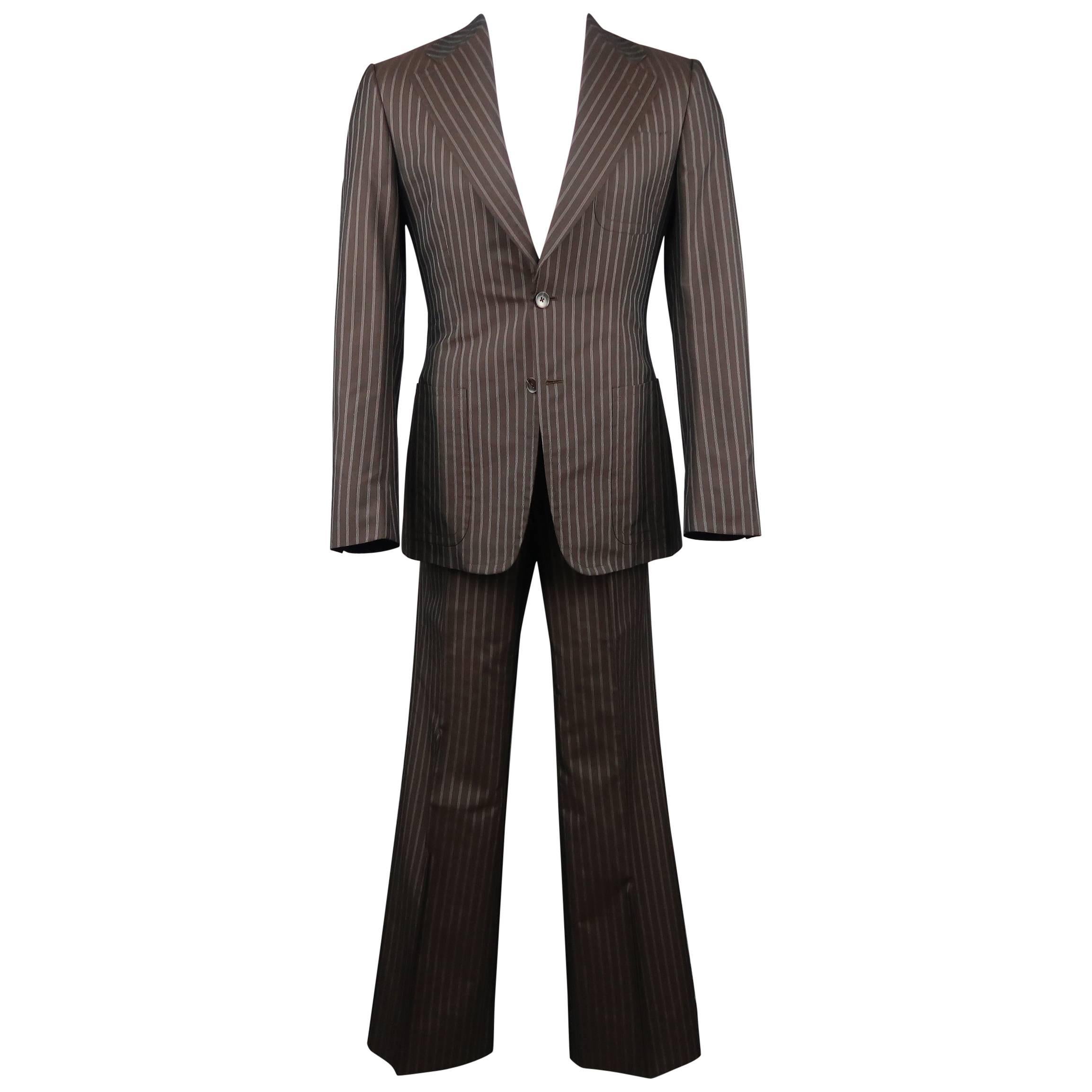 GUCCI Size 36 Regular Cotton / Silk Brown Pinstripe Wide Notch Lapel Suit