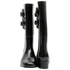 CHANEL Rain Boots in Black Rubber Size 38FR