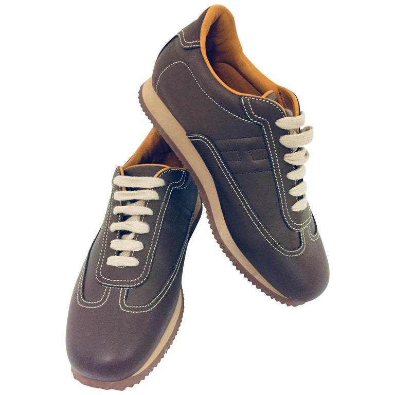 Hermès Chocolate Lace Up Running Shoes With Contrast Stitching at