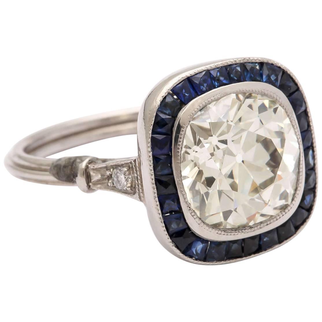 Cushion Cut 2.60 ct Diamond and Natural Sapphire Vintage Engagement Ring For Sale