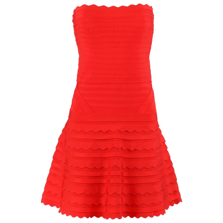 HERVE LEGER c.2012 "Phoebe" Poppy Red Scallop Edge Bandage Knit Cocktail Dress For Sale