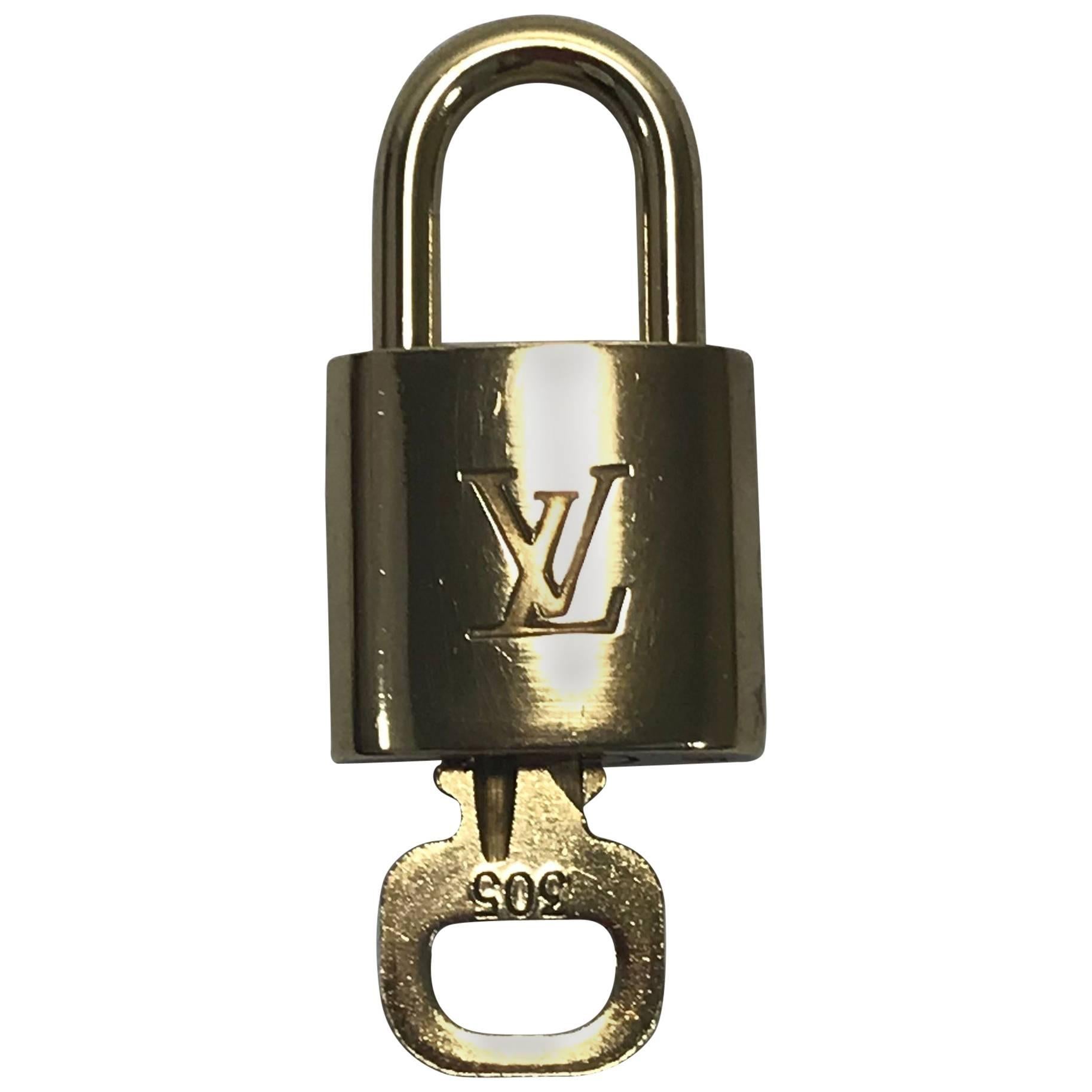 Louis Vuitton Brass Lock and Key Set #305