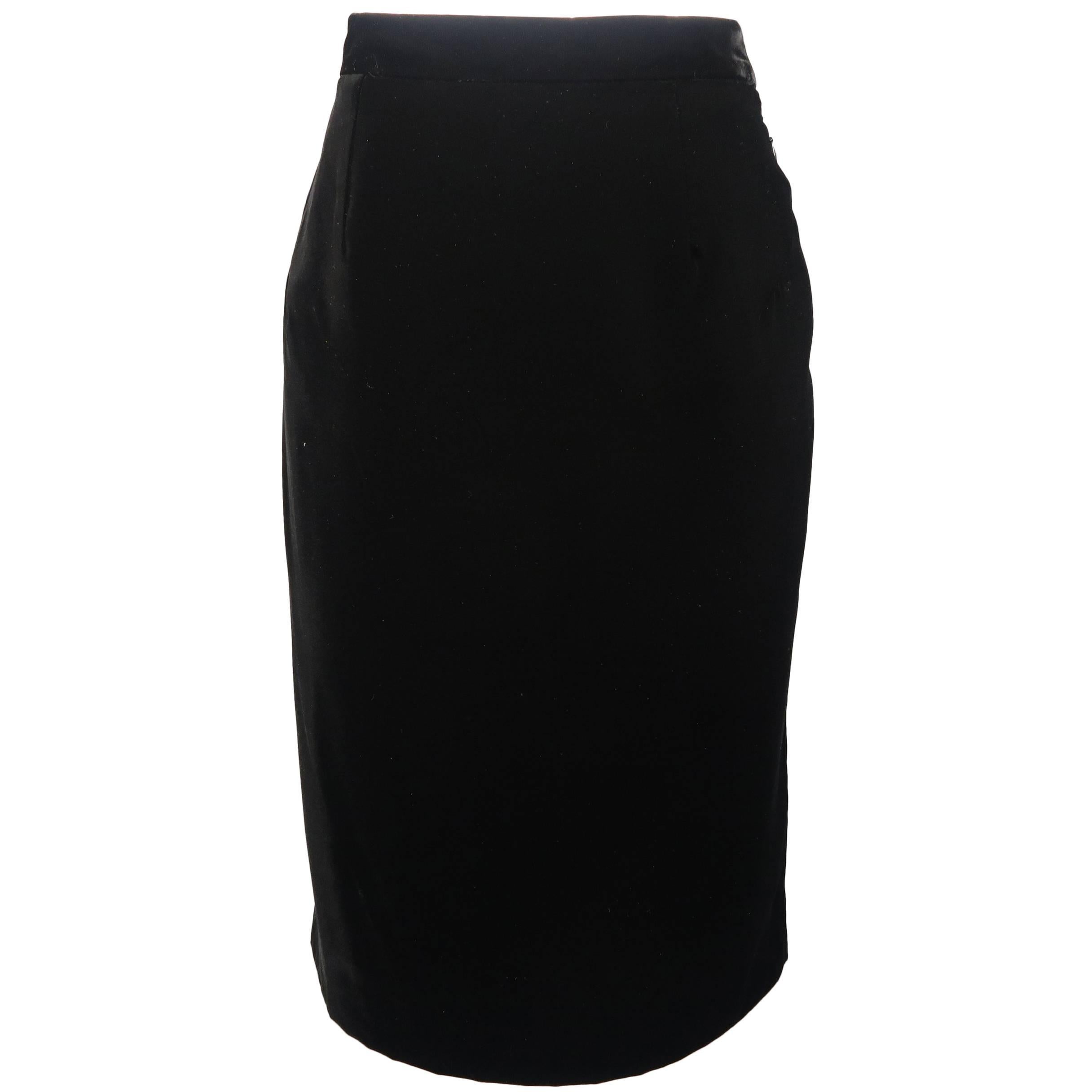 Gucci Black Velvet Side Tab Pencil Skirt