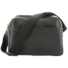 Louis Vuitton Reporter Bag Taiga Leather PM