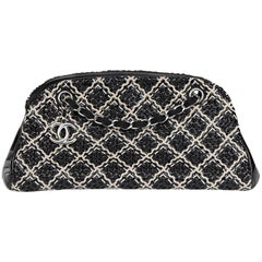 2011 Chanel Black Woven Lackleder Stitch Just Mademoiselle Bowling Bag