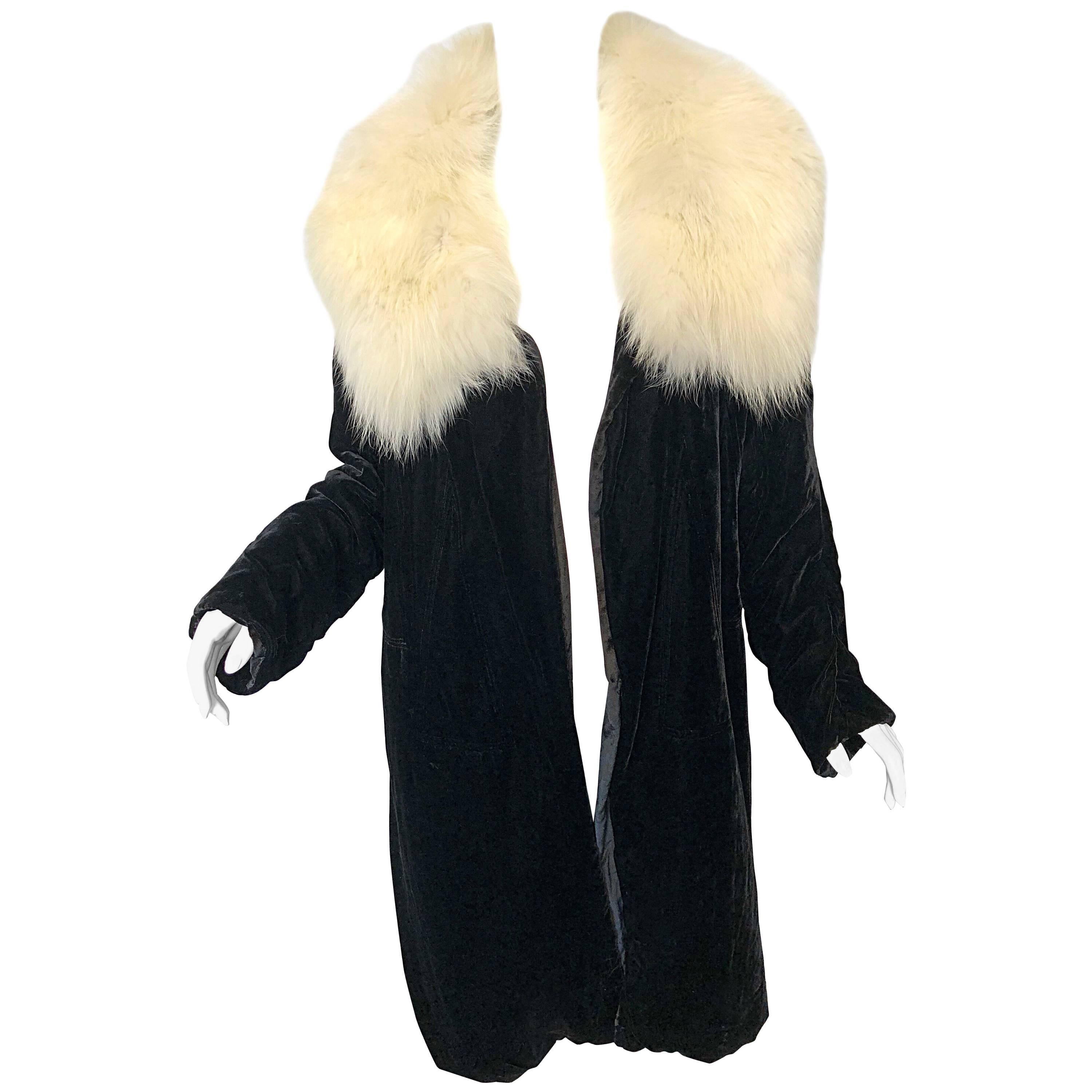 Hattie Carnegie 1930s Black Velvet and White Fox Fur Vintage 30s Opera Jacket 