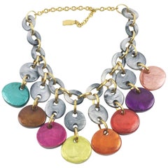 Dominique Denaive Paris Collier ras du cou en résine signé à breloques multicolores