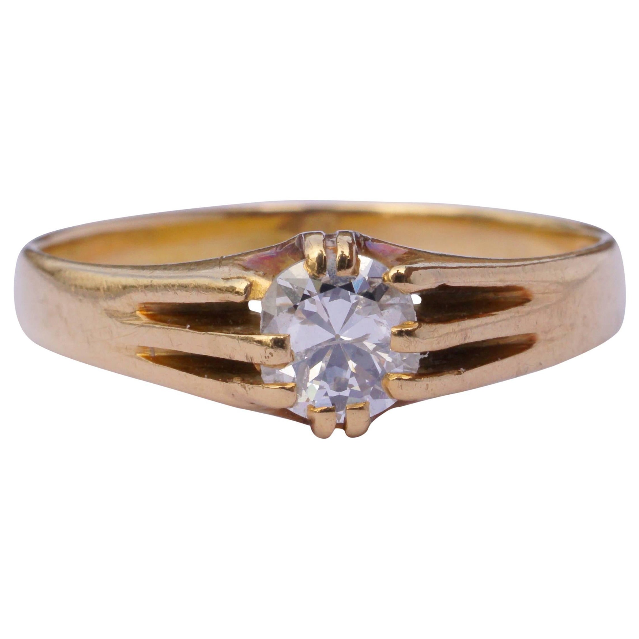 18ct Gold Diamond Solitaire Ring circa 1920s For Sale