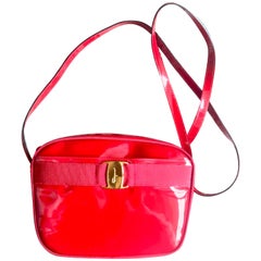 Salvatore Ferragamo vara Vintage patent enamel lipstick red shoulder bag 