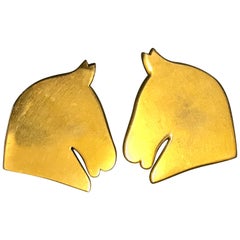 Vintage HERMES gold tone horse earrings from from Bijouterie Fantaisie line.