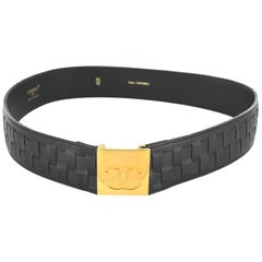 CHANEL Belt in Black Braided Calfskin and CC Buckle Size 80/32