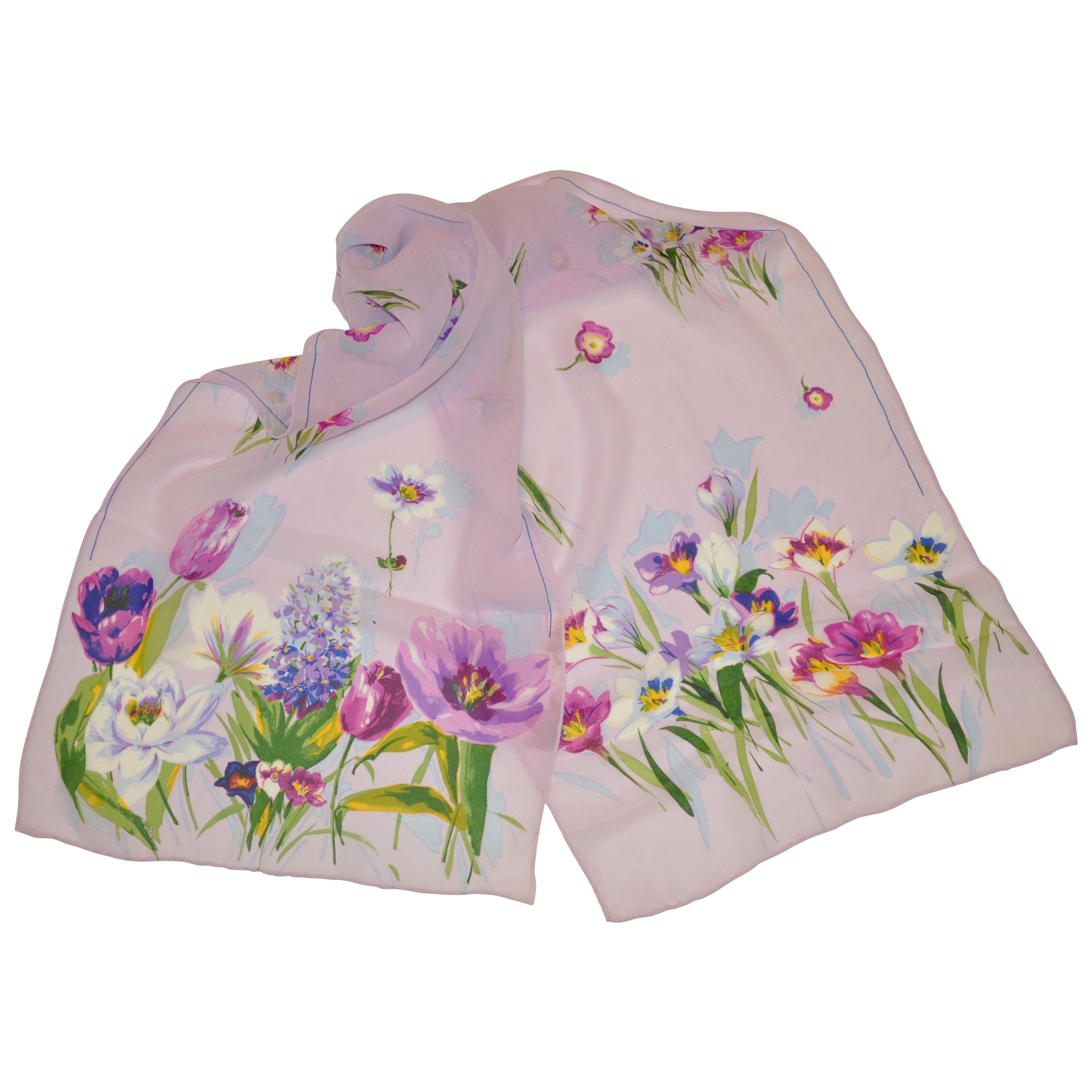 Precioso Pañuelo de gasa de seda lavanda con delicadas flores multicolores