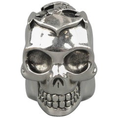 Alexander McQueen - Bague tête de mort Lost At Sea en métal argenté