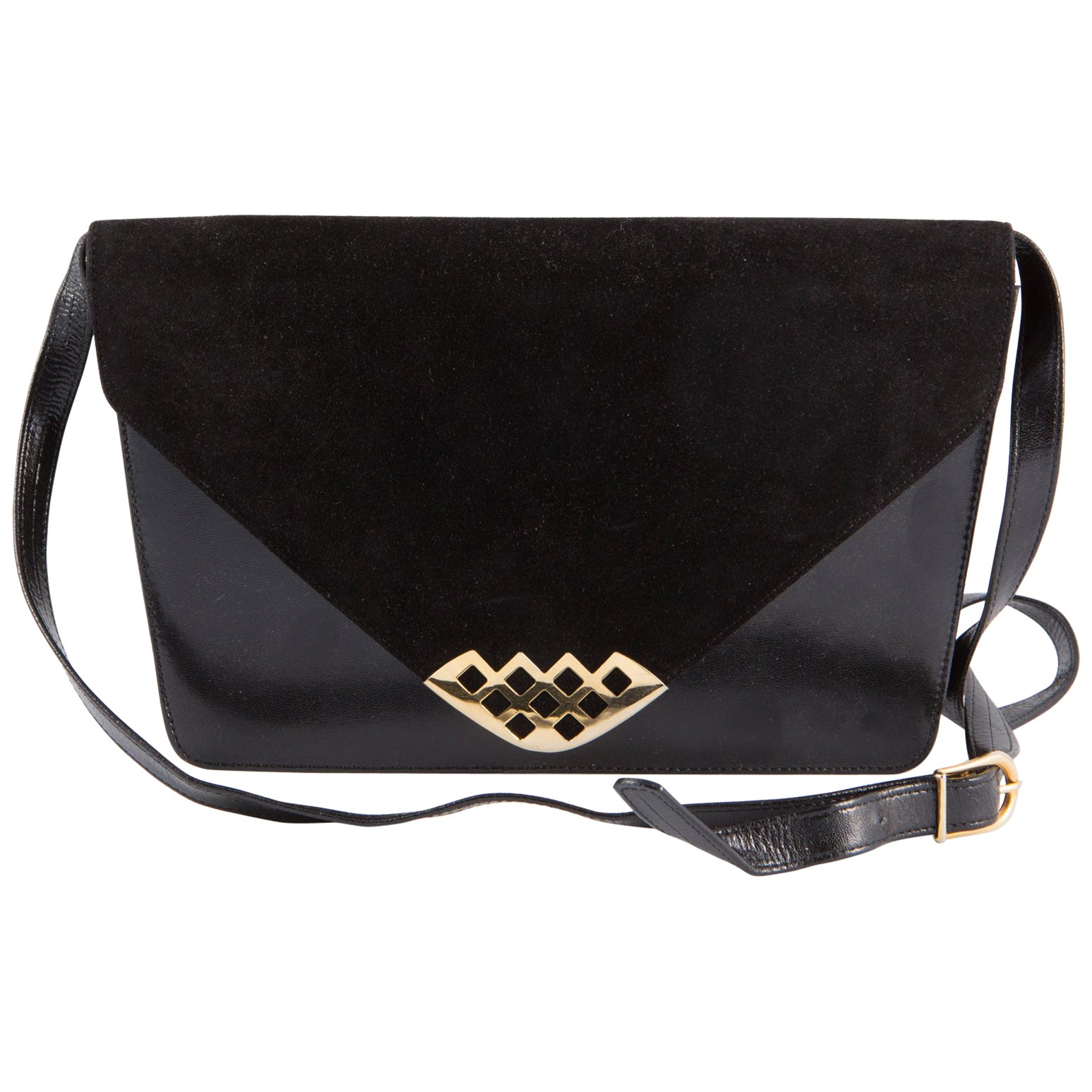 Bally Vintage Quilted Black Leather Shoulder Gold Chain Bag at 1stDibs