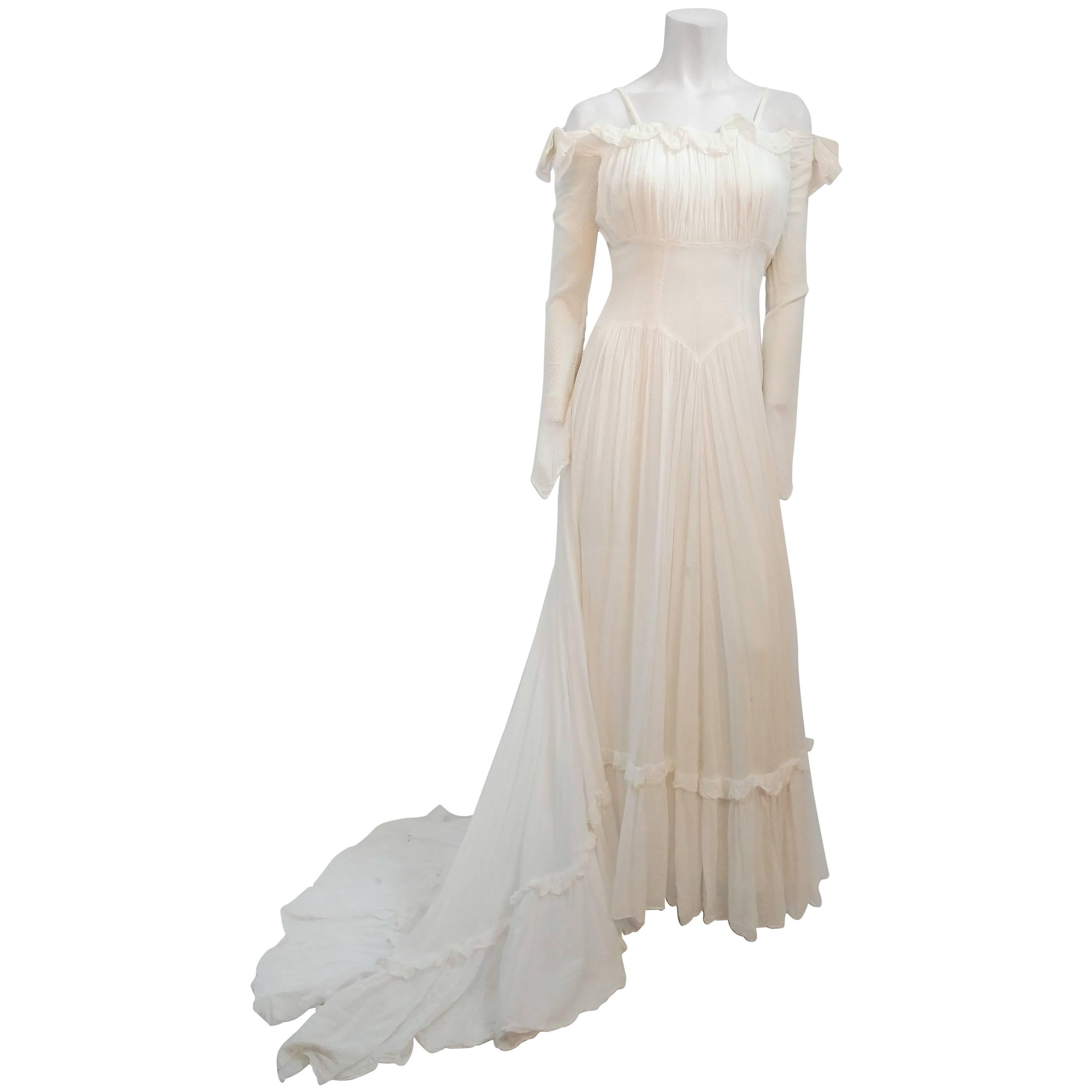 1940er Jahre Weißes Schweizer gepunktetes Hochzeitskleid im Angebot