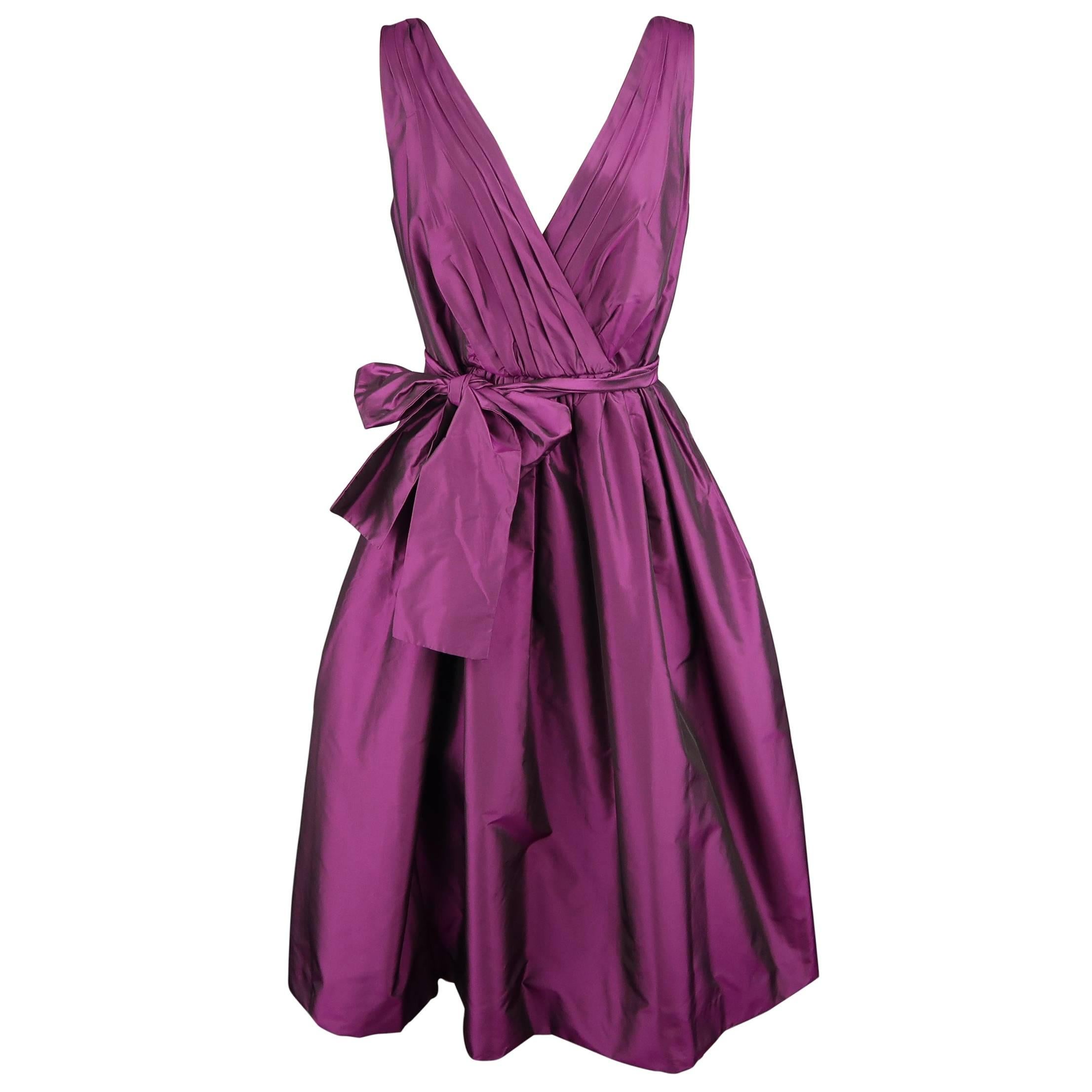 BADGLEY MISCHKA Size 6 Purple Silk Taffeta Sleeveless V Neck Cocktail Dress