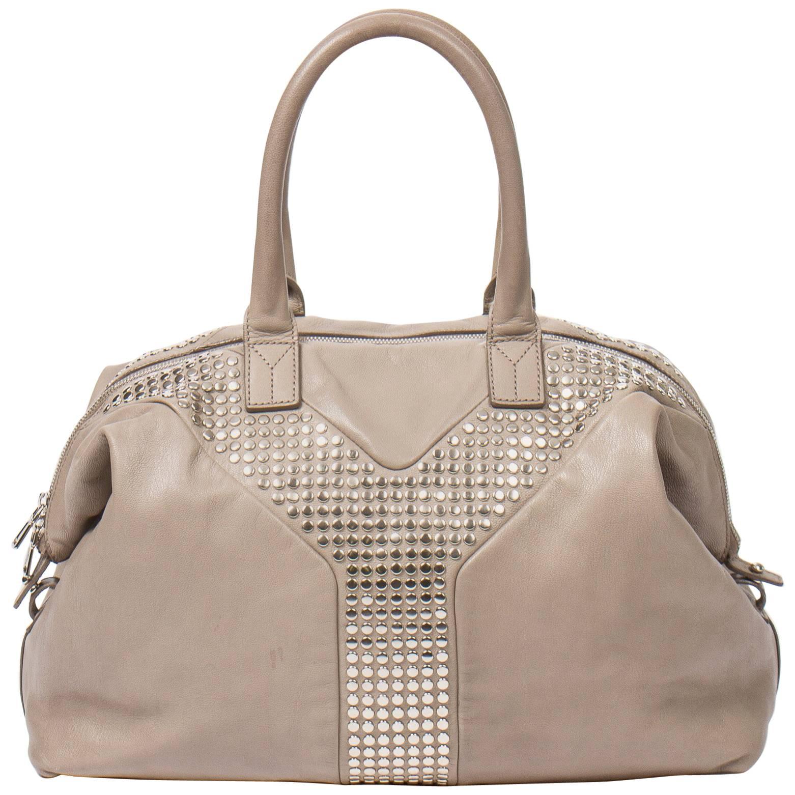 Yves Saint-Laurent Easy Studded MM in light grey small grained leather