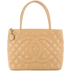  Chanel Medallion Tote Quilted Caviar 